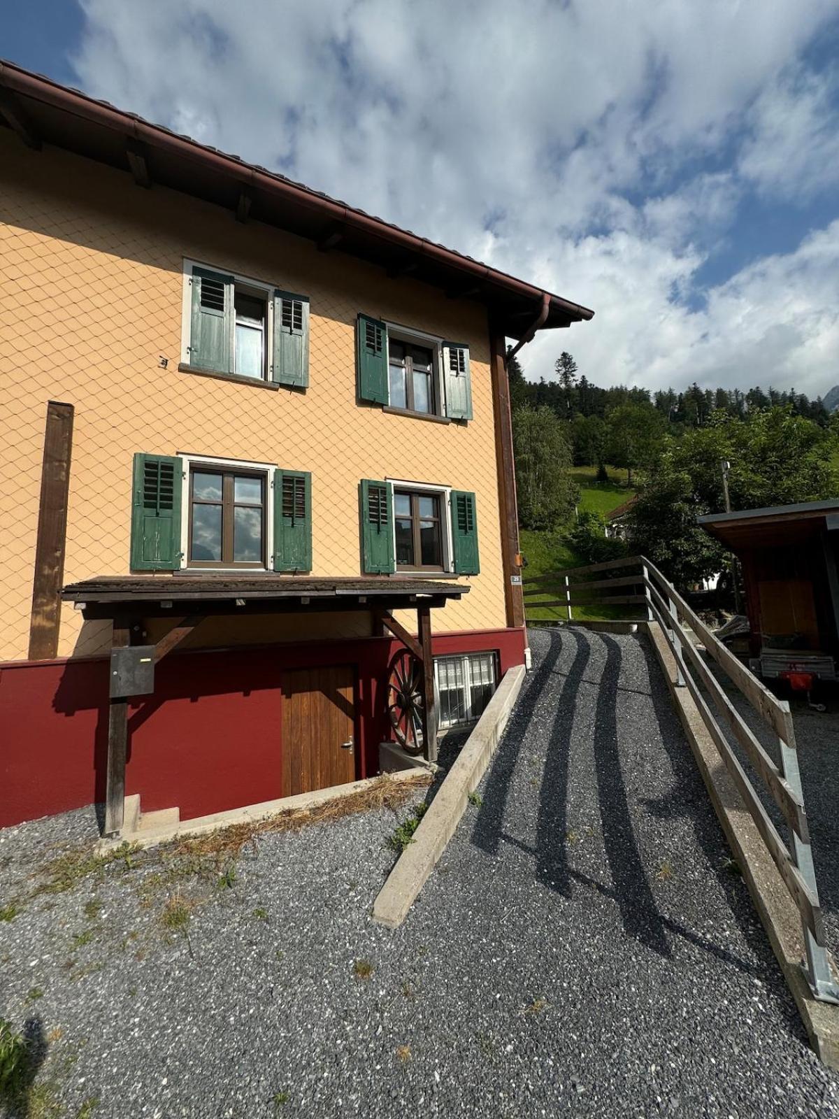 Alpenhaus, Farmhouse Apartment Triesenberg Ngoại thất bức ảnh